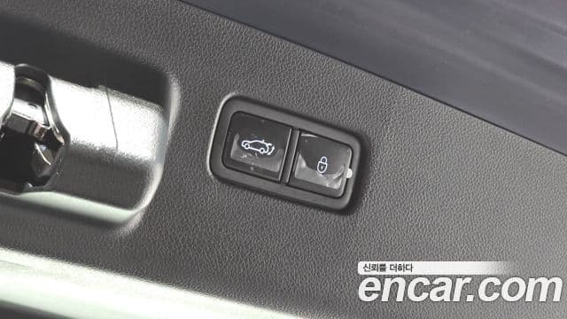 Genesis GV60